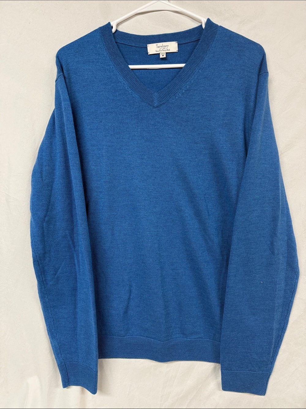 Turnbury Men's V-Neck Merino Wool Sweater in Royal Blue